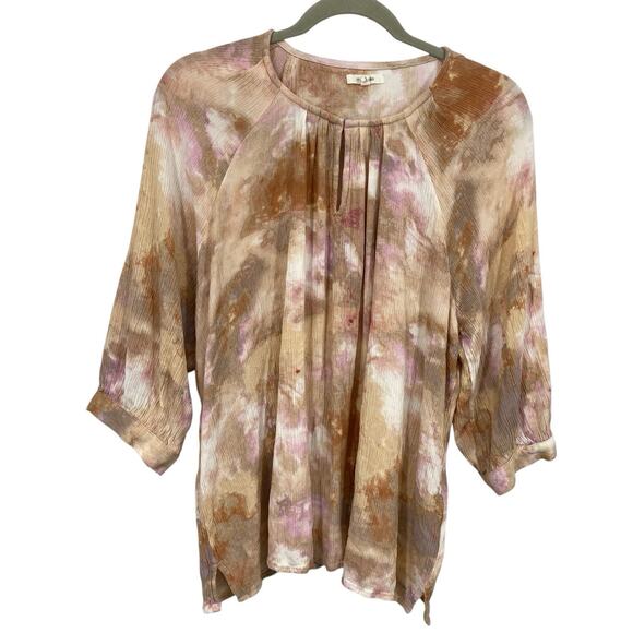 Maurices Crinkle knit Top size 1X 3/4 Sleeves Pastel watercolor Pattern Pullover - Picture 1 of 11